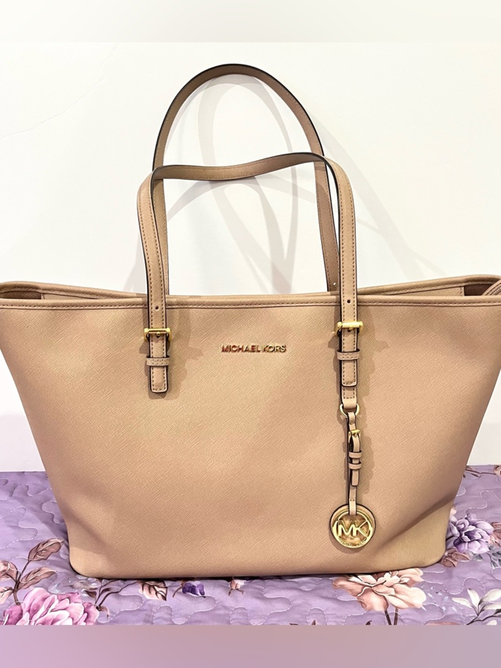 Michael Kors Jet Set Beige/Khaki/Soft Pink Saffiano Laptop Leather l Tote Bag